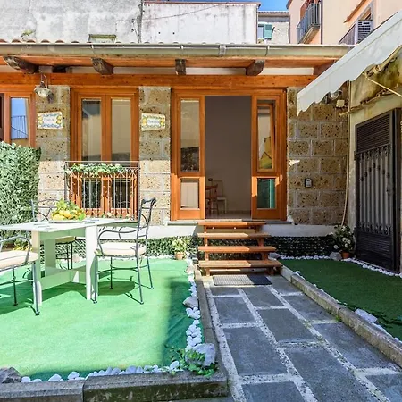 Apartament Sorrento Coast - With Garden For 9 Guests *
